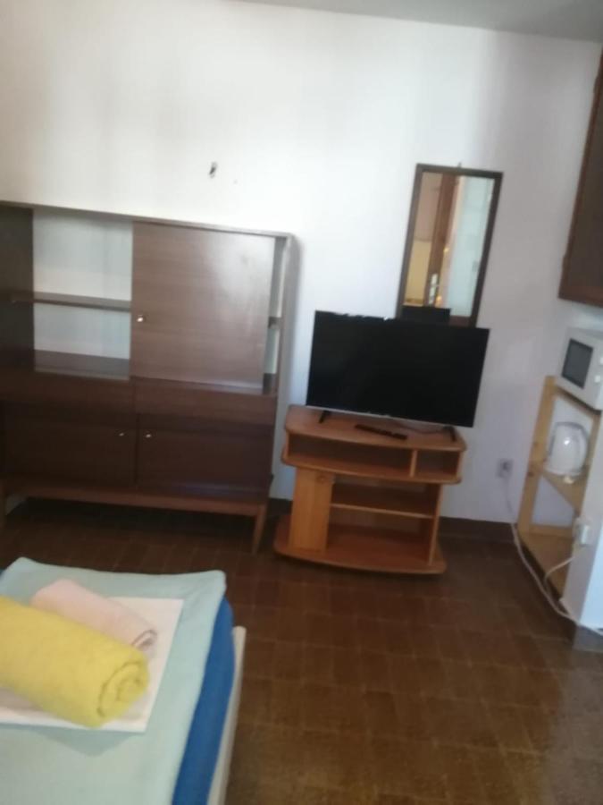 Apartmani Rosanda 2 Petrčane Kültér fotó