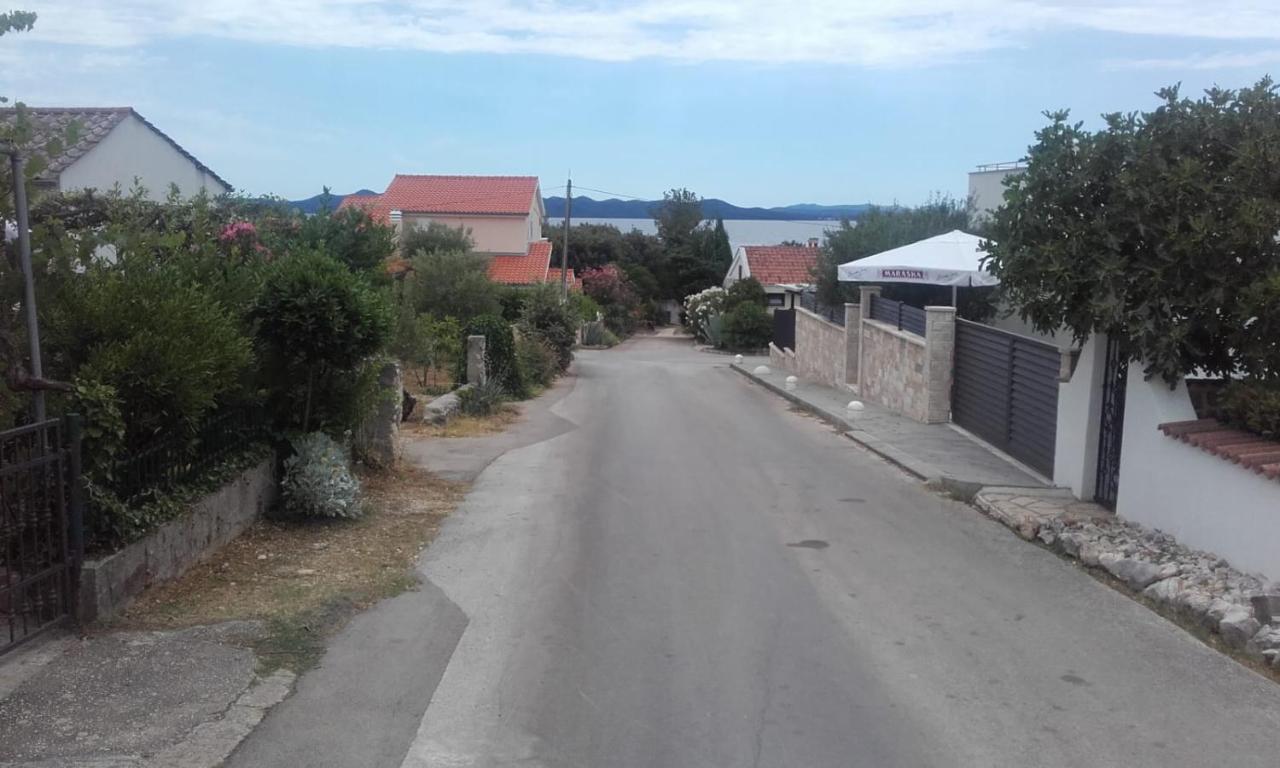 Apartmani Rosanda 2 Petrčane Kültér fotó
